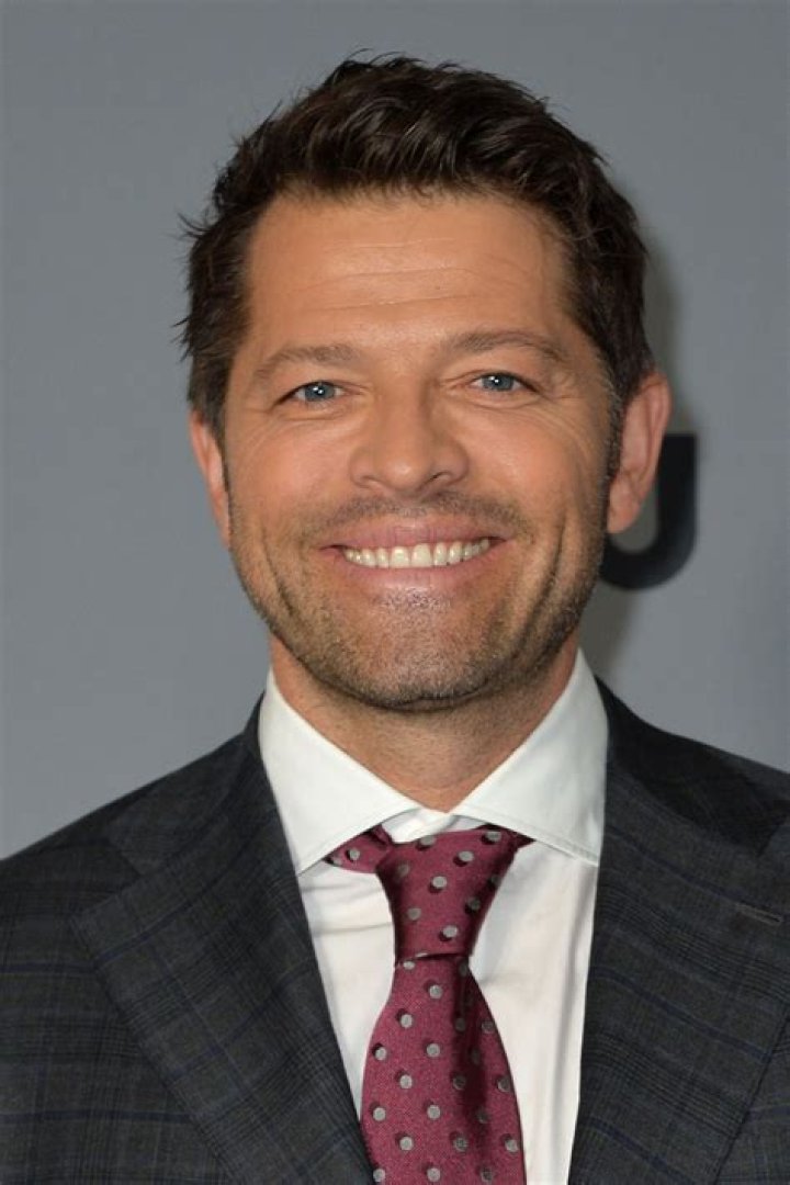 Misha Collins Biography - Facts, Childhood, Family Life & Achievements
