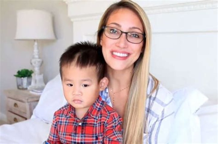 Myka Stauffer Breaks Silence — Offers Apology And Clears Up Rumors