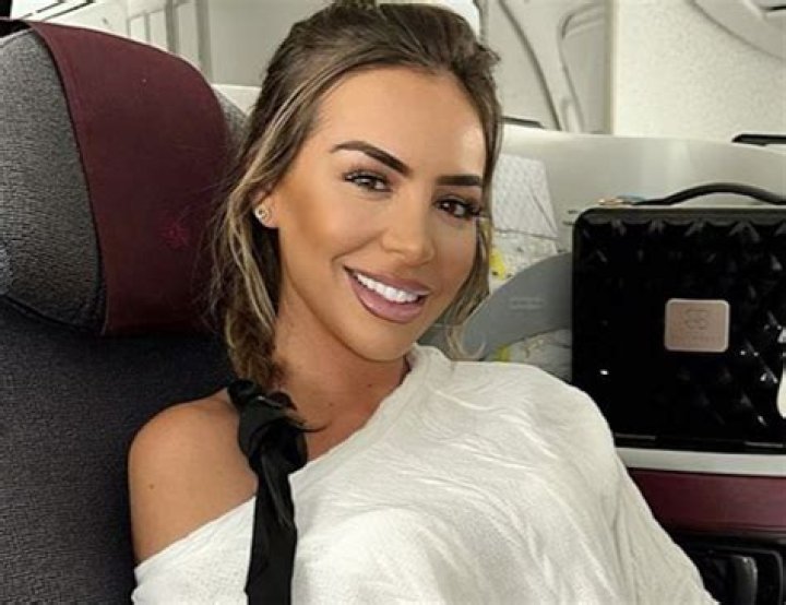 Elma Pazar in Bathing Suit is Missing 