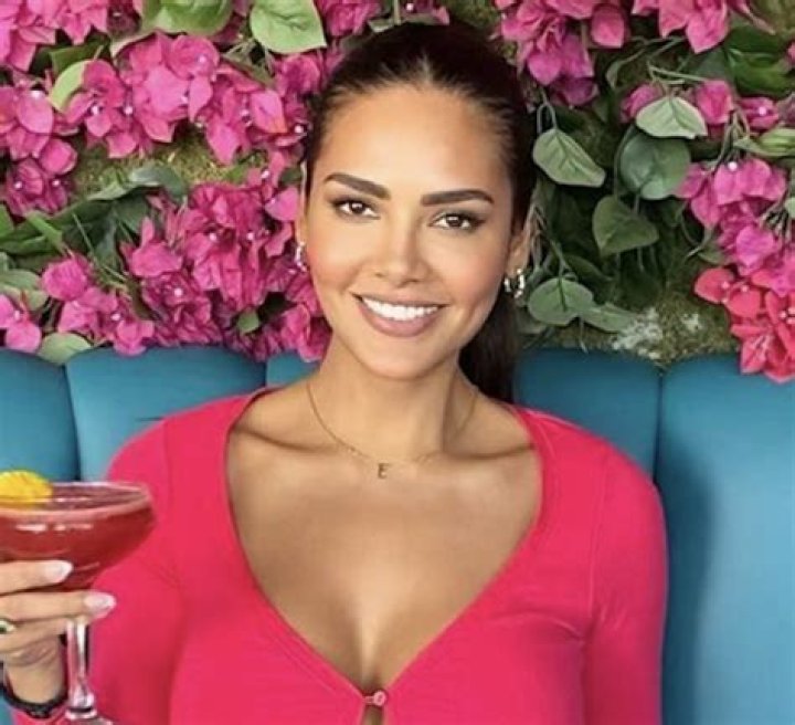 Esha Gupta in Bathing Suit Says it's 