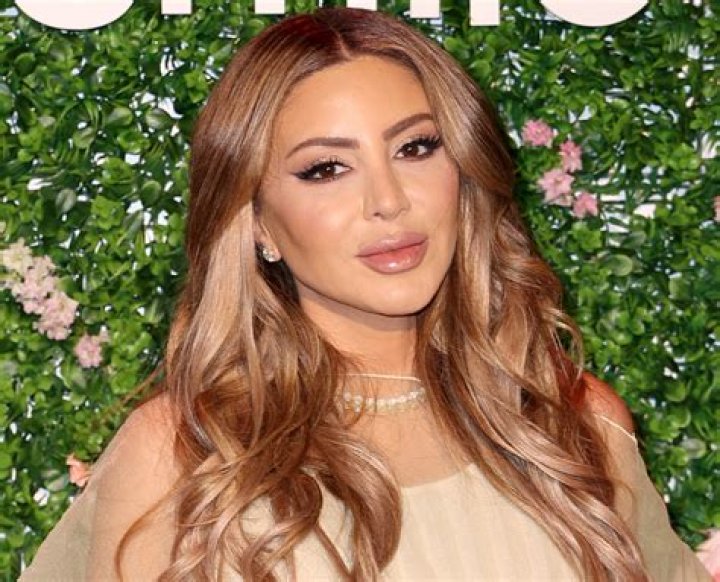 Larsa Pippen in Bathing Suit Enjoys the 