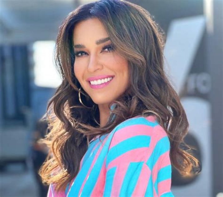 Laura G in Bathing Suit Has 