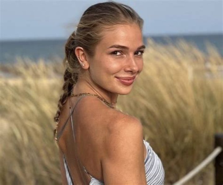 Lola Weippert in Bathing Suit Says 