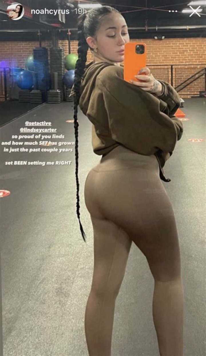 Noah Cyrus Shares Bikini Photo of Her Riding Horse — Celebwell