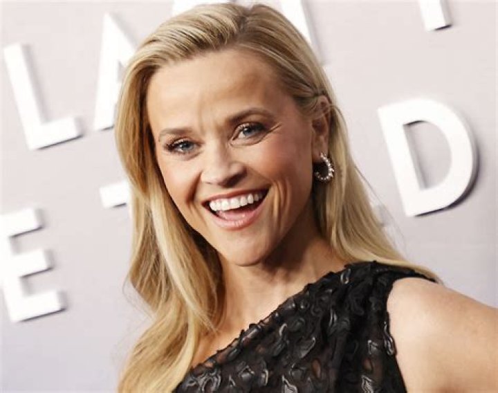 Reese Witherspoon in Bathing Suit Shares Photos of 