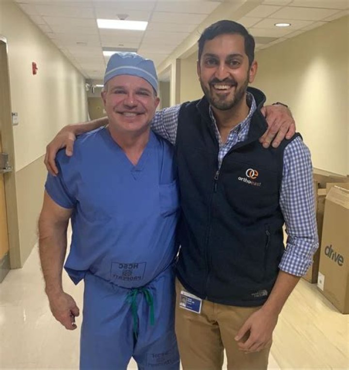Dr. Nikhil Shastri, MD – Des Plaines, IL