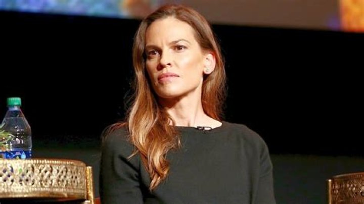 ‘No one would ever ask a man that’: Hilary Swank is asked how she feels about ‘that’ episode of ‘The Office’