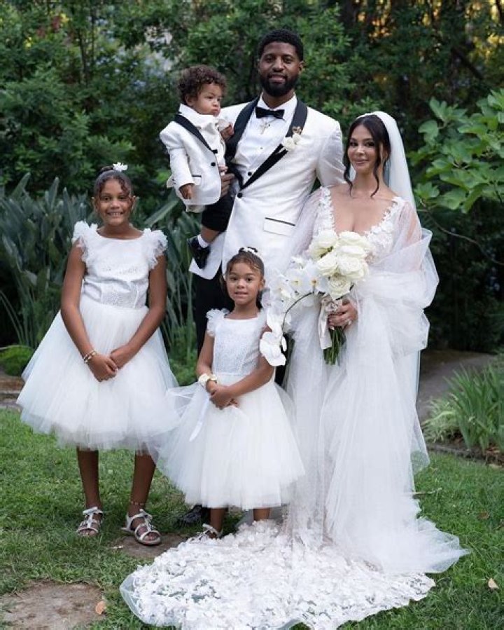 Paul George family, wife, children, parents, siblings