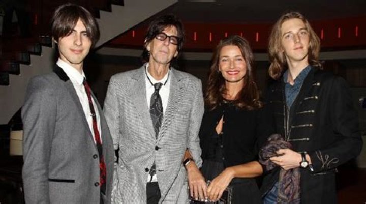 Paulina Porizkova Biography, Wiki, Height, Husband, Children, Age & Net Worth