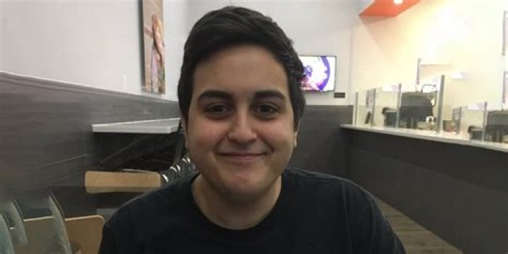 Pokelawls Sister, Age, Wiki, Bio Height, Real Name, Girlfriend, Twitch