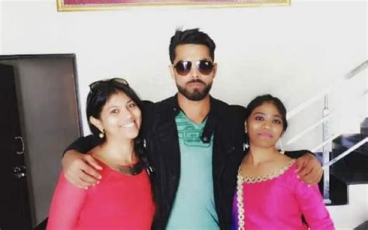Ravindra Jadeja’s 2 siblings: Meet Naina Jadeja, Padmini Jadeja