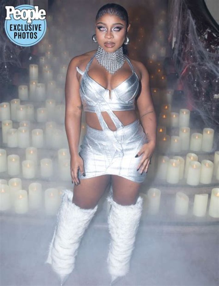 Reginae Carter’s Original Halloween Costume Has Fans Debating Her Look