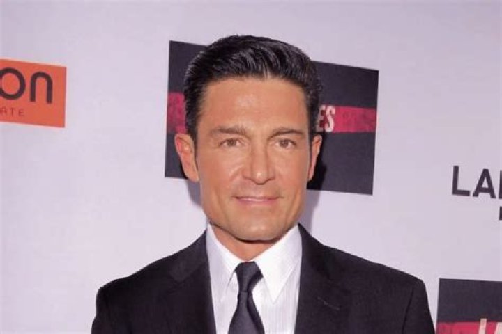 Relationship And Homophobic Rumors Plagued Fernando Colunga