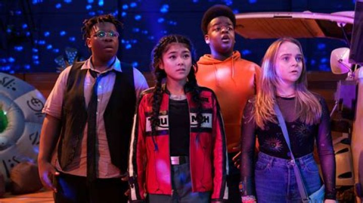 Review: ‘Secret Headquarters’ is a Marvel-lite movie not without charm