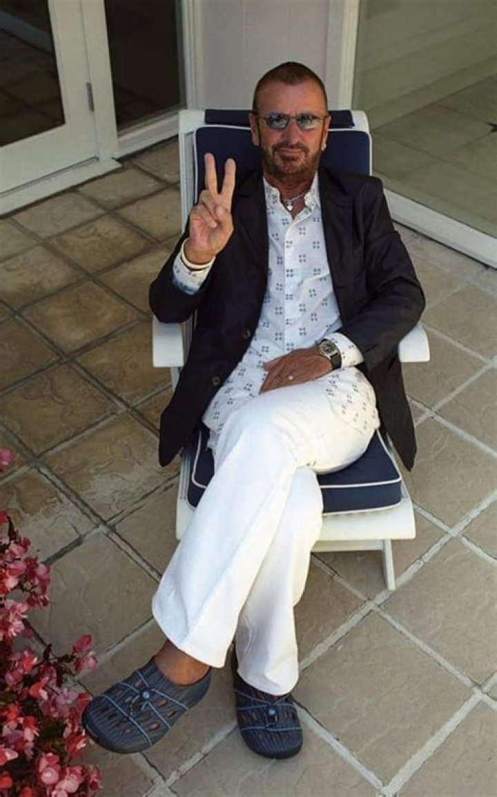 Ringo Starr Biography - Facts, Childhood, Family Life & Achievements