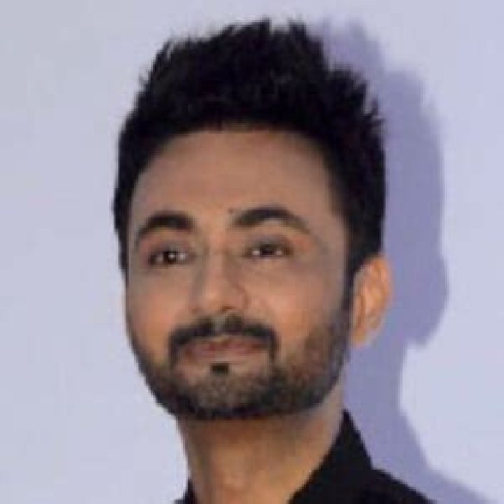 RJ Anmol Height, Weight, Net Worth, Age, Birthday, Wikipedia, Who, Instagram, Biography