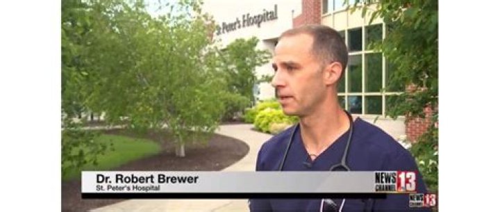 Dr. Robert Brewer, MD – West Des Moines, IA