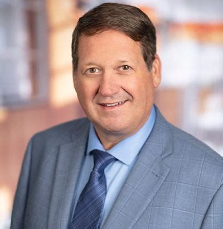 Dr. Robert Kavelman, MD – Franklin, IN