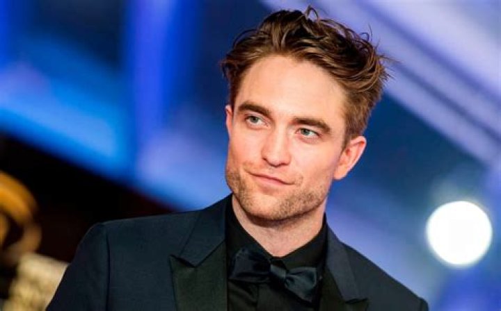 Robert Pattinson Reportedly Struggling To Stay In Top ‘Batman’ Shape For The Movie While In Quarantine!