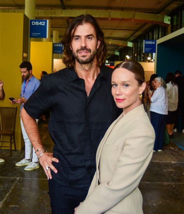 Roberto Firmino parents: José Roberto Cordeiro, Mariana Cícera Barbosa de Oliveira