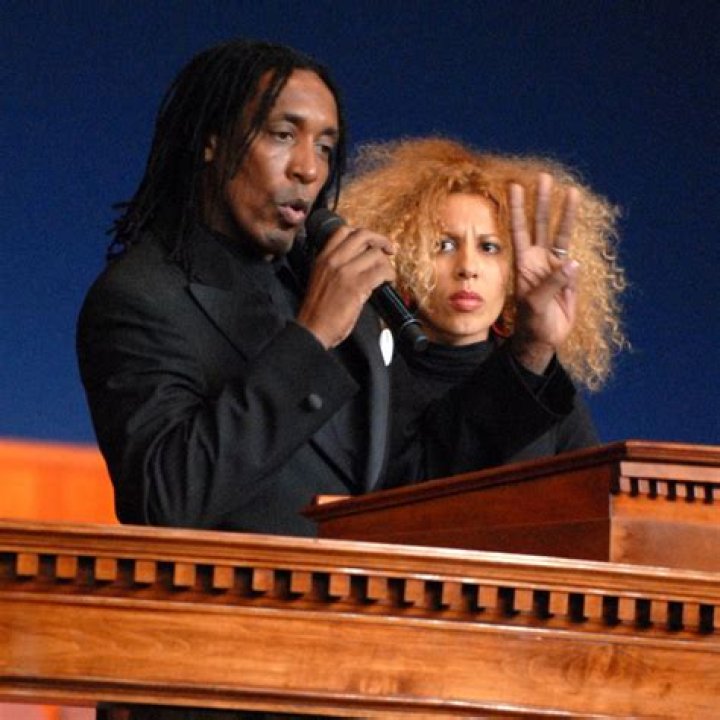 Ronald Ronnie Turner Wife; Meet Afida Turner