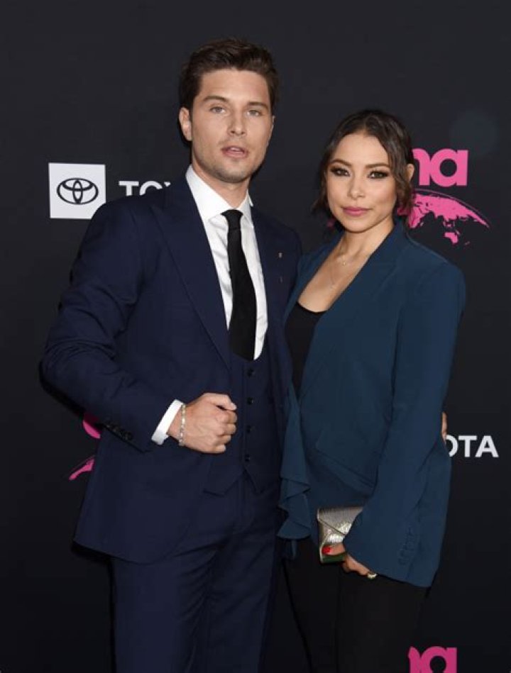 Ronen Rubinstein Height, Age, Girlfriend, Biography, Wiki, Net Worth