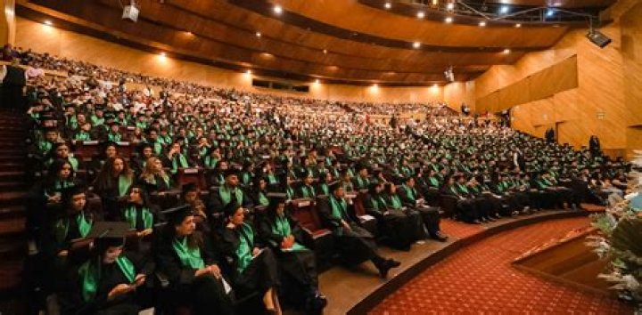 Roxana Useda – Fort Lauderdale, FL