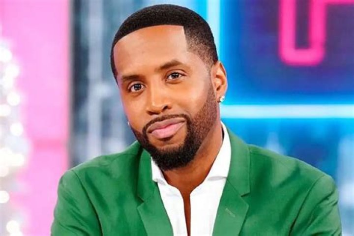 Safaree Shares Precious Advice About Money And Life With His Fans