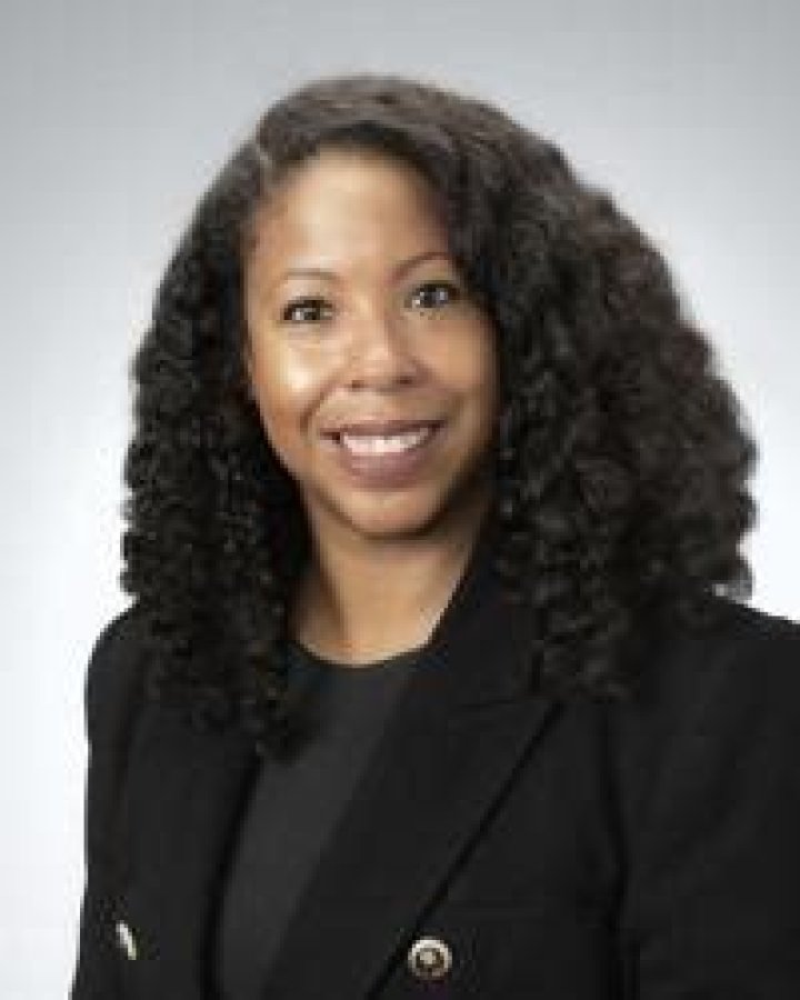 Dr. Sandra (Saint-Victor) Stinnett, MD – Pittsburgh, PA