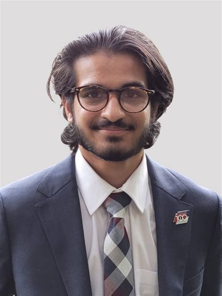 Dr. Sara Khan, MD – Richmond, IN