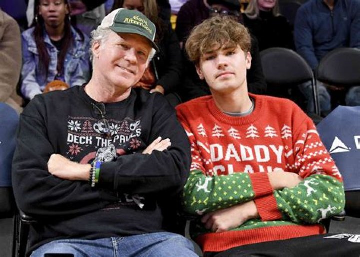 Sharon Farrell family, husband, children, parents, siblings