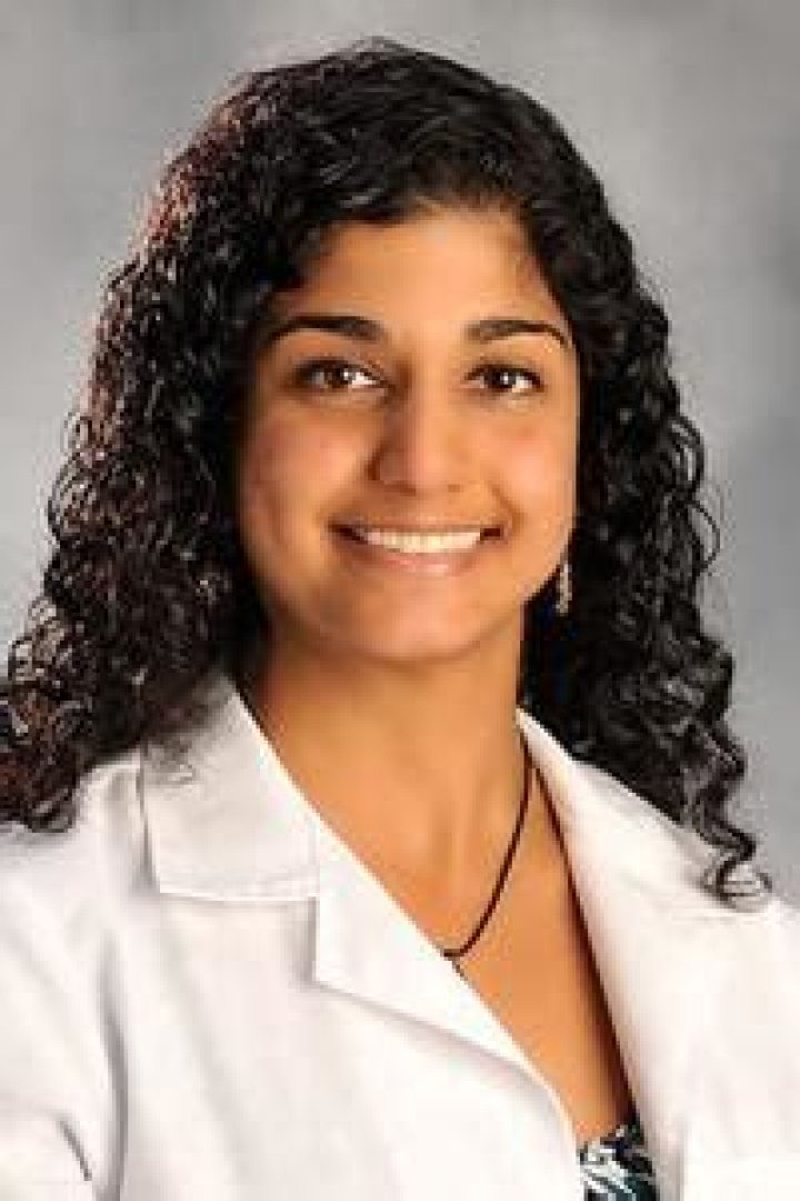 Dr. Shirley Tom, MD – Dearborn, MI