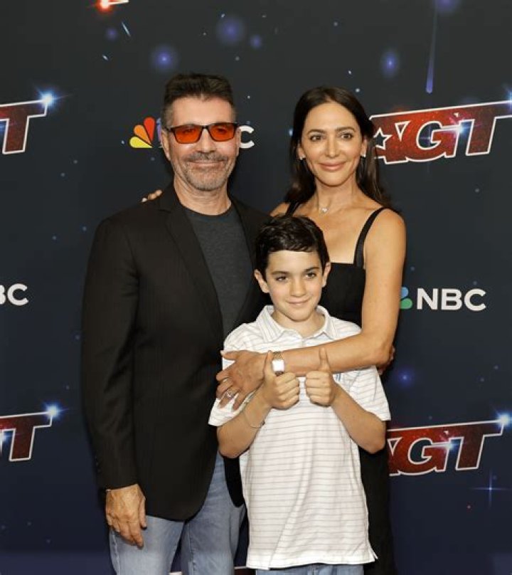 Simon Cowell salary, career earnings & net worth