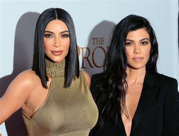 Sisters Kim And Kourtney Kardashians’ Feud Is Reportedly Worse In Real Life!