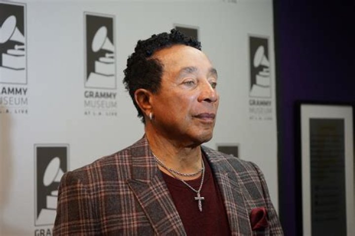 Smokey Robinson career earnings and net worth