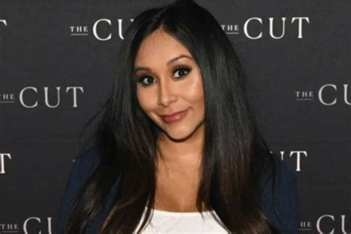 Snooki Did Not Tell All Her Jersey Shore Castmates She Was Quitting!