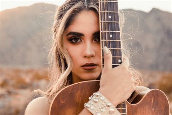 Sophia Bollman Parents Age Wikipedia: Is She Related To Blake Shelton?