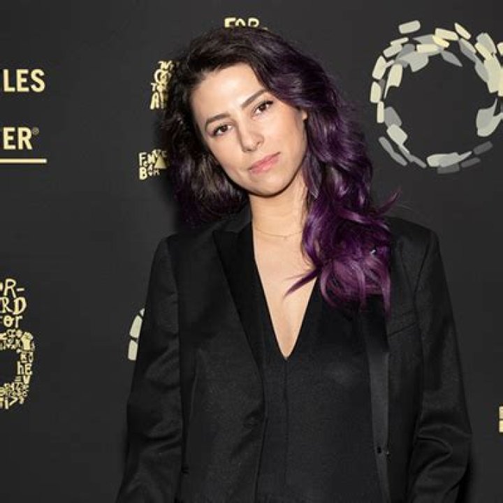 Stevie Boebi Biography - Facts, Childhood, Family Life & Achievements