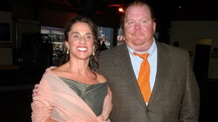 Who is Mario Batali's wife?