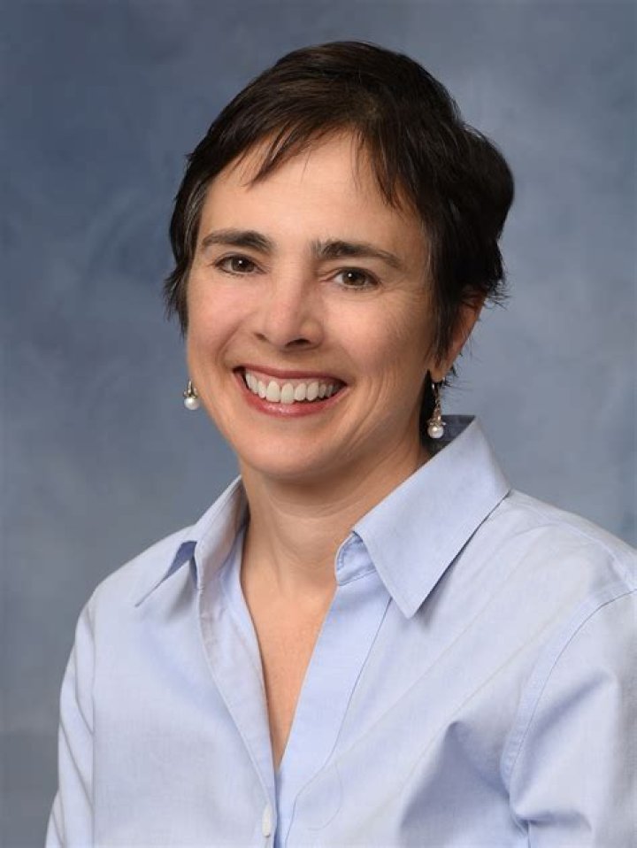 Dr. Suzanne Caron, MD – North Dartmouth, MA