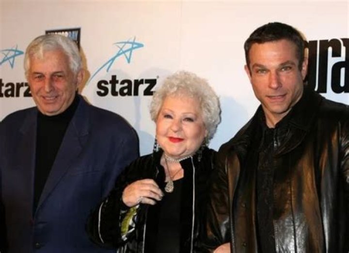 Who is Estelle Harris husband?