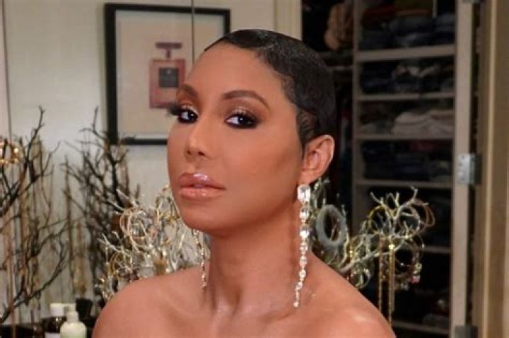 Tamar Braxton Shares A Funny Message About Edges – Check It Out Here