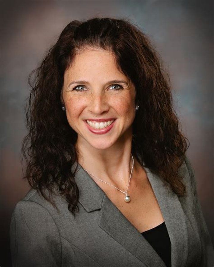 Dr. Tara (Kroll) Graff, DO – Des Moines, IA