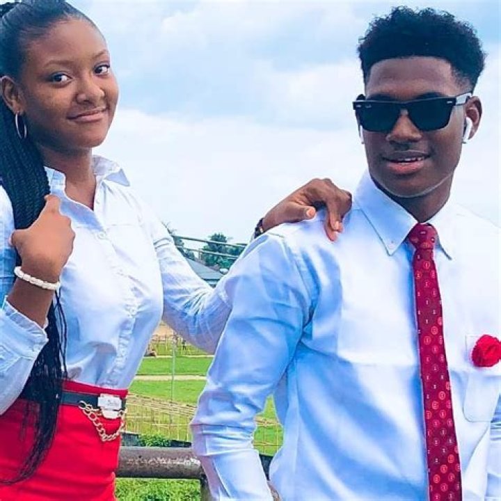 Taylor Levi Estévez (Actor) Wiki, Biography, Age, Height, Birthday, Wife, Net Worth, Siblings