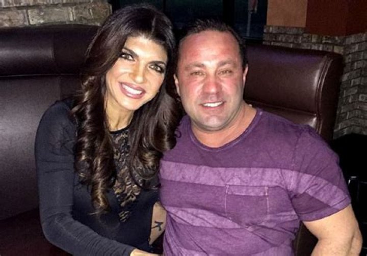 Teresa Giudice Has RHONJ Fans Convinced She May Finally Be Ready To Leave Juicy Joe