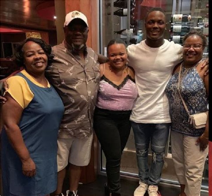 Terry McLaurin family, wife, children, parents, siblings