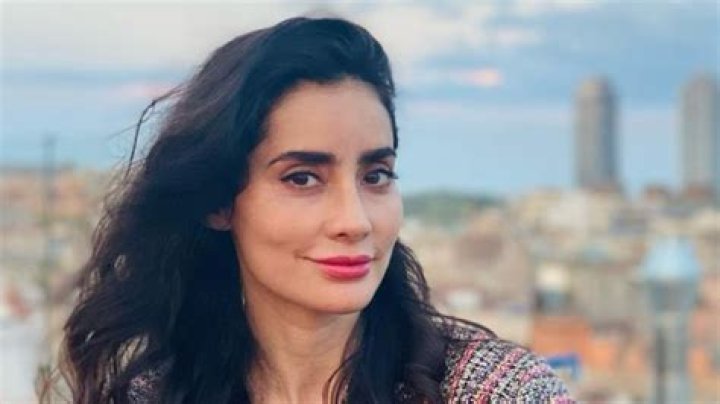 The Fall of the House of Usher Star Paola Nuñez Shares Swimsuit Photo of “Pura Vida”