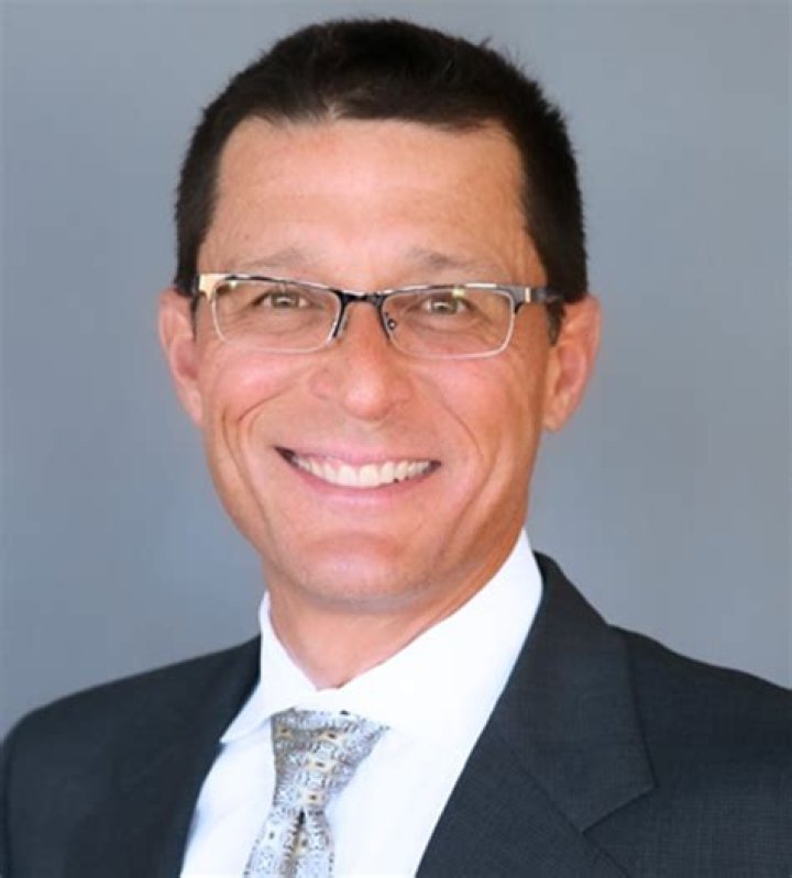 Dr. Thomas Kong Jr., MD – Oxnard, CA