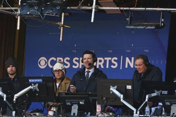 Tony Romo Biography - Facts, Childhood, Family Life & Achievements