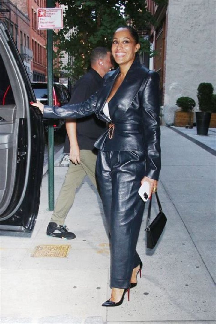 Tracee Ellis Ross Height Weight Body Measurements Facts Bio